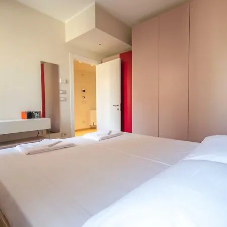 Ferienwohnung Luxury 65Mq Under The Two Towers Bologna Exterior foto